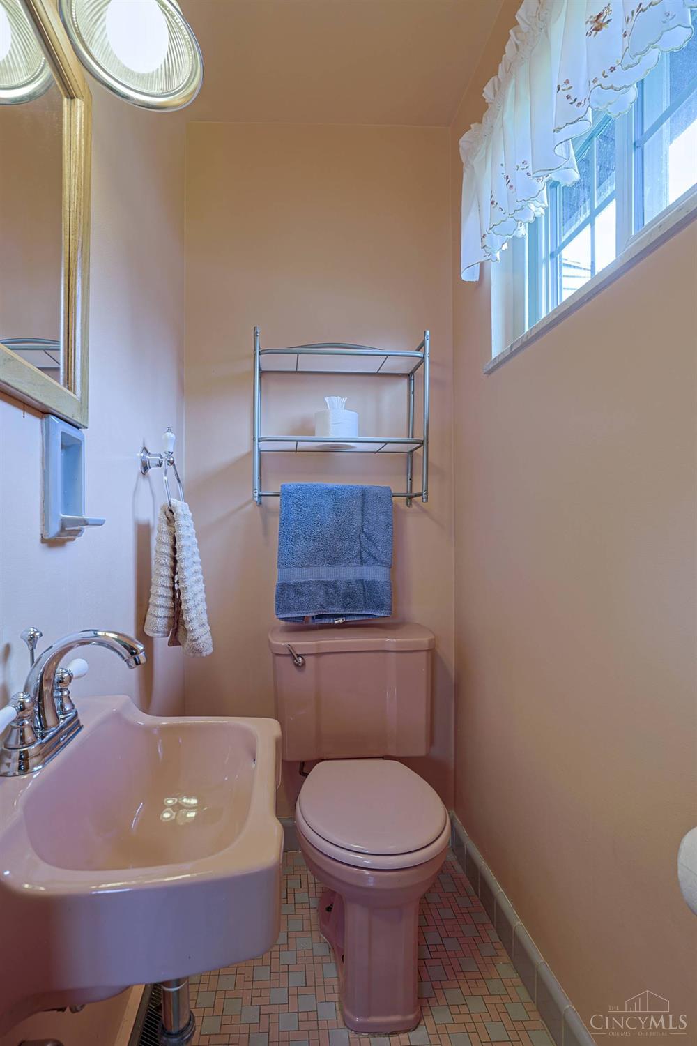 5375 Pembina Drive Property Photo 15