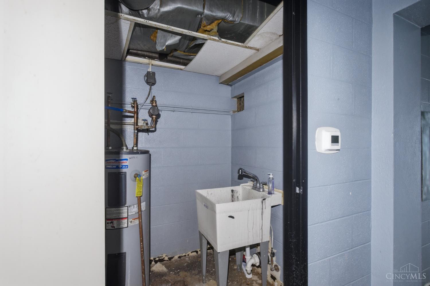 E 31 Second Street Property Photo 10