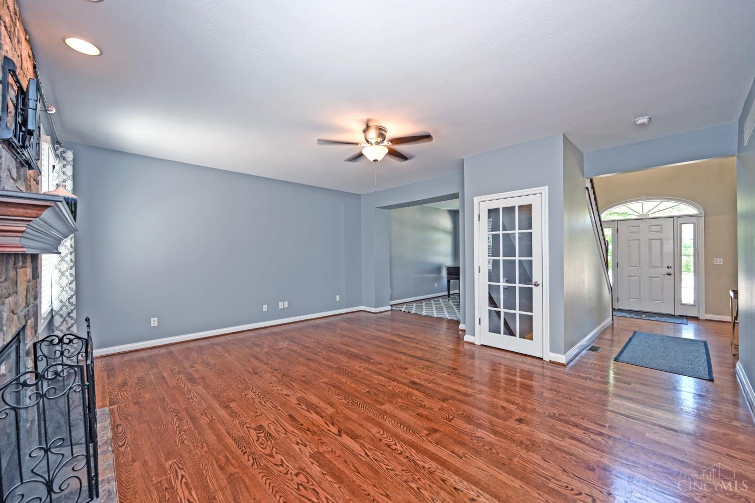 245 Hunter Woods Drive Property Photo 11