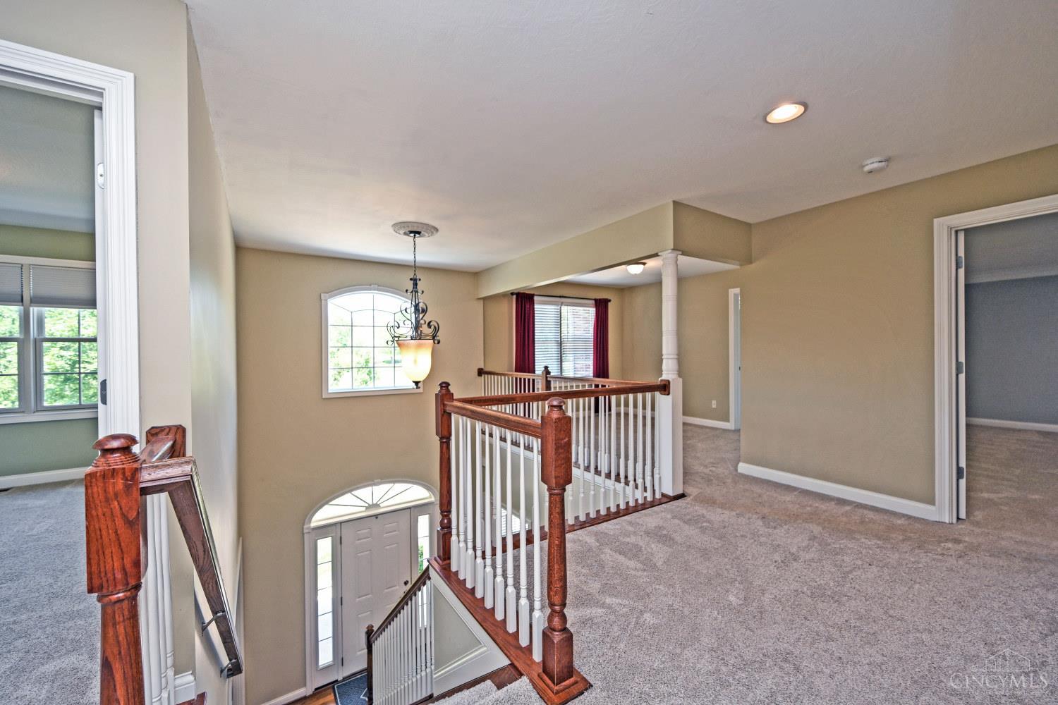 245 Hunter Woods Drive Property Photo 22