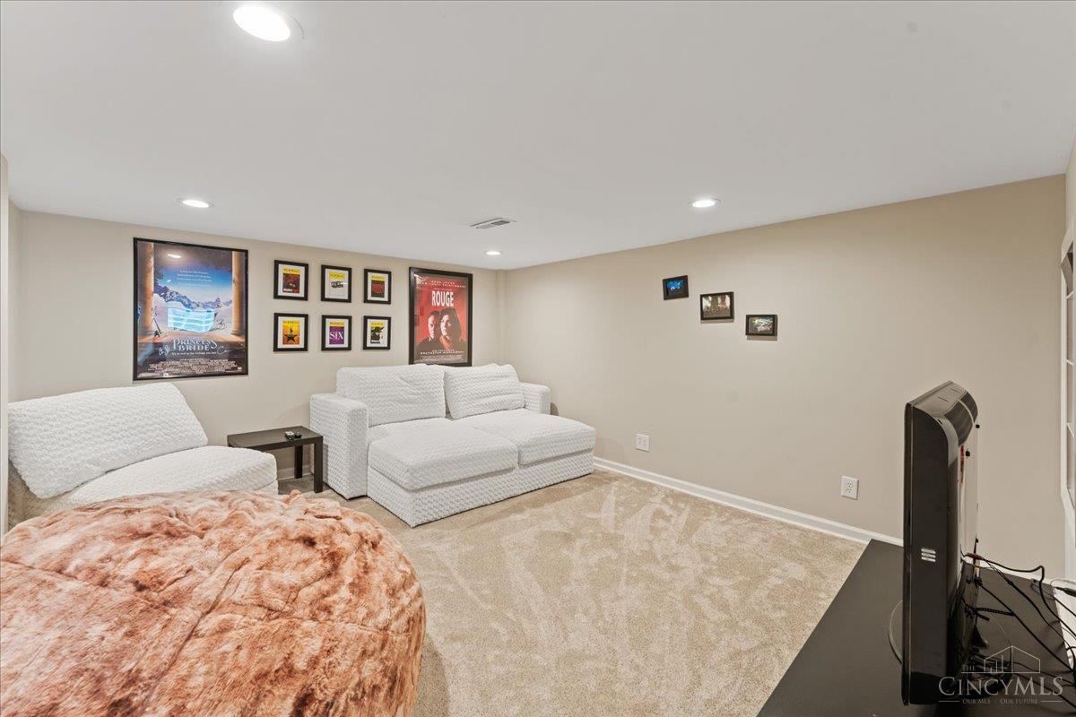 10019 Zig Zag Road Property Photo 25