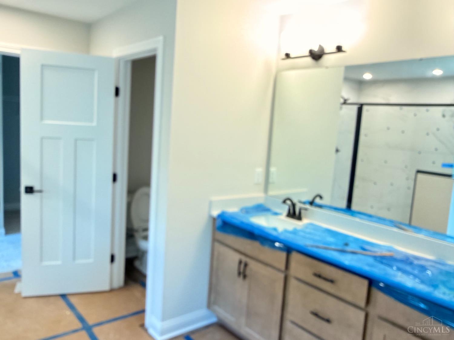 6690 Hitchingpost Lane Property Photo 8
