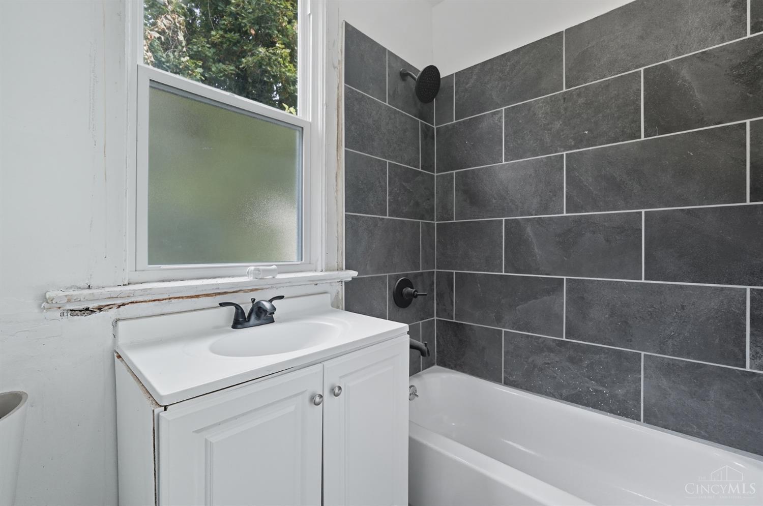 1768 Williams Avenue Property Photo 19