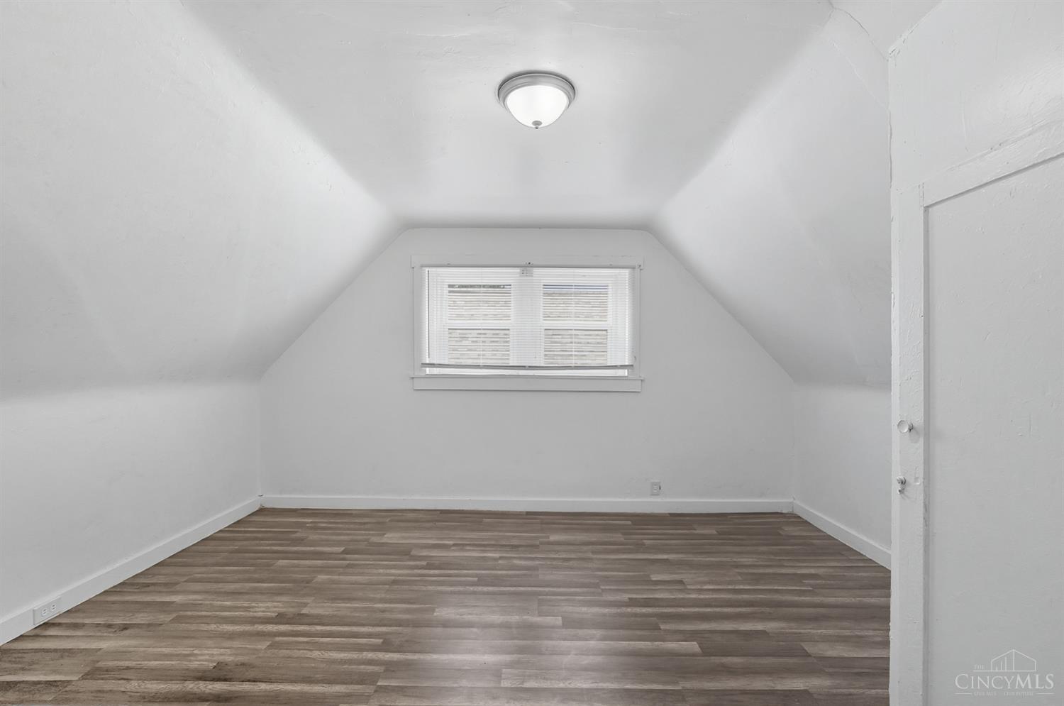 1768 Williams Avenue Property Photo 32