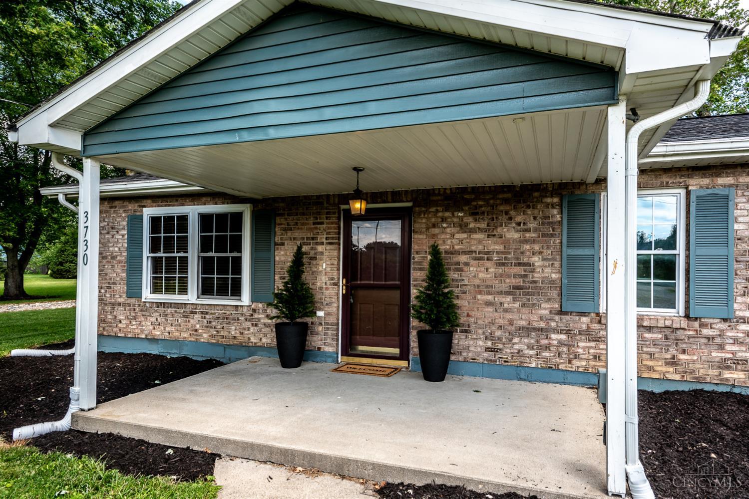 3730 Greentree Road Property Photo 6