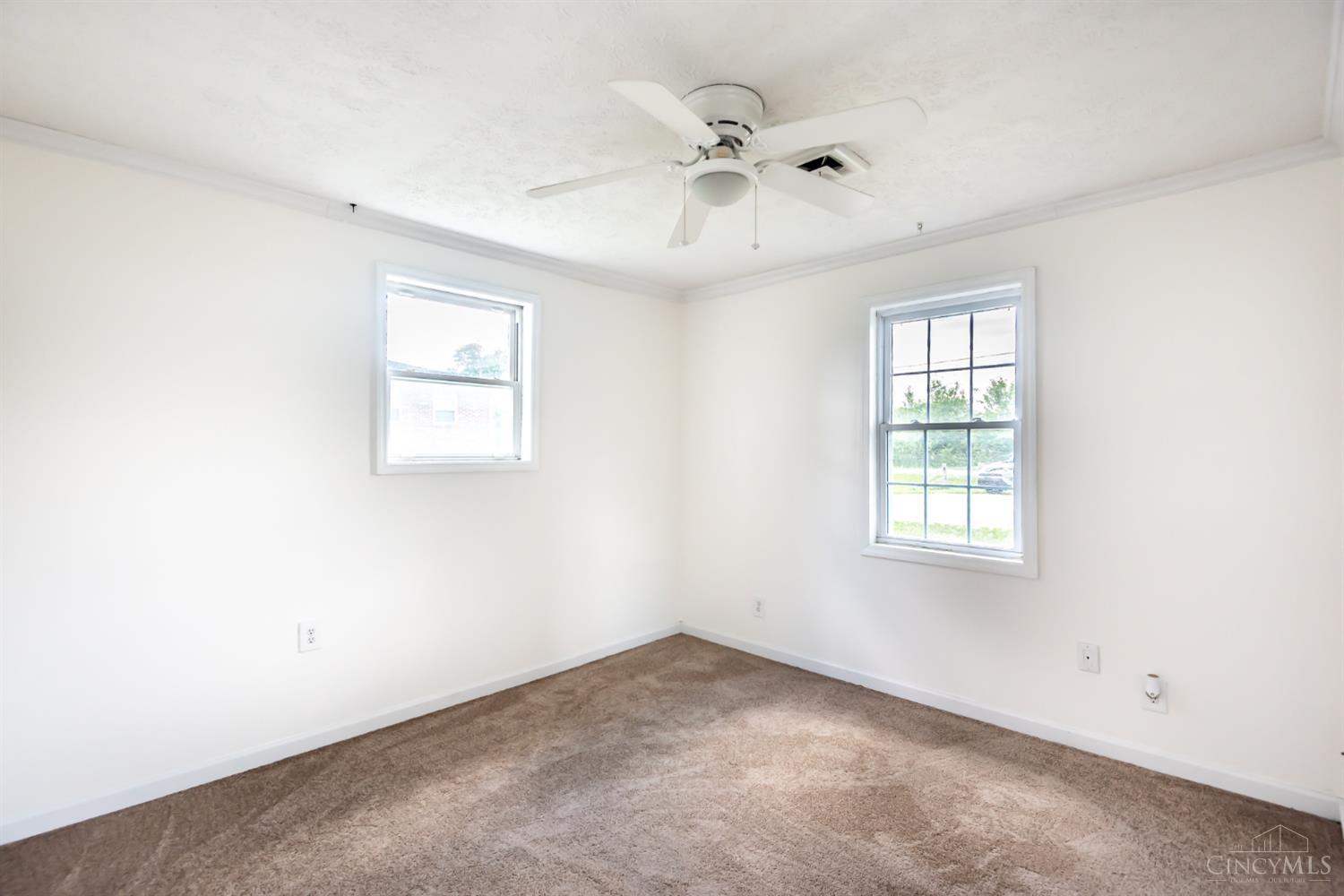 3730 Greentree Road Property Photo 23