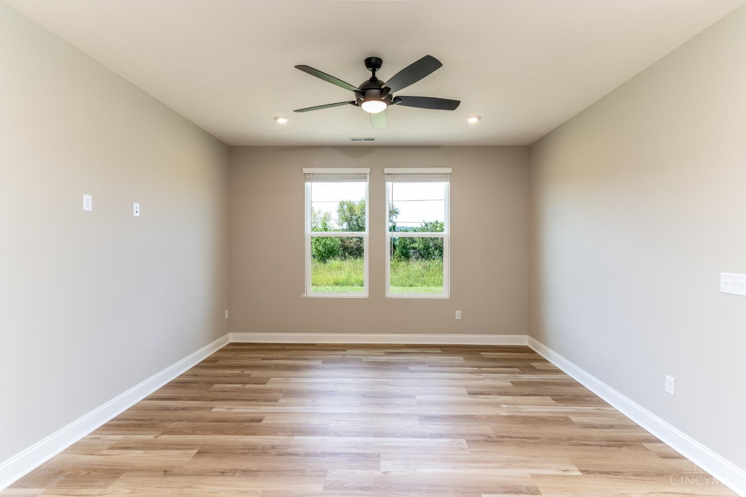 2455 Bartram Lane Property Photo 4