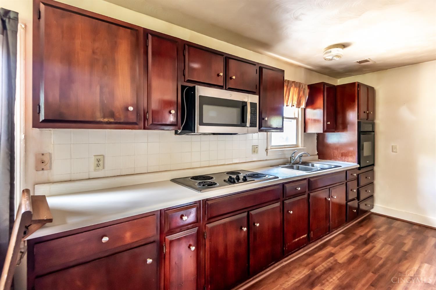 3900 Snook Road Property Photo 9