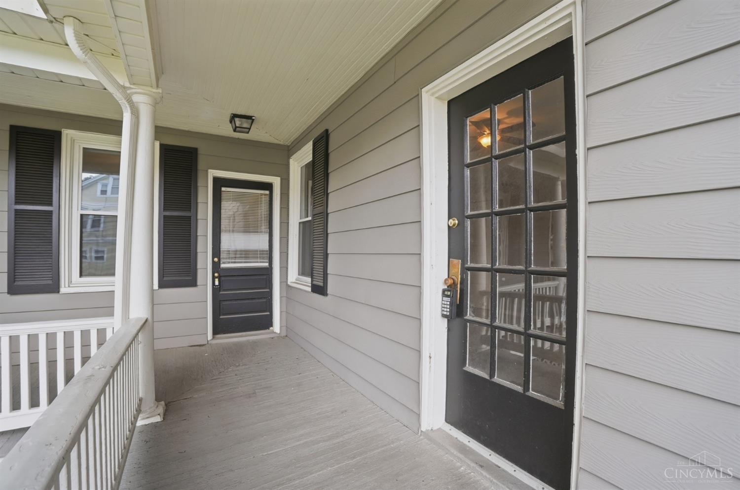 3784 Isabella Avenue Property Photo 3