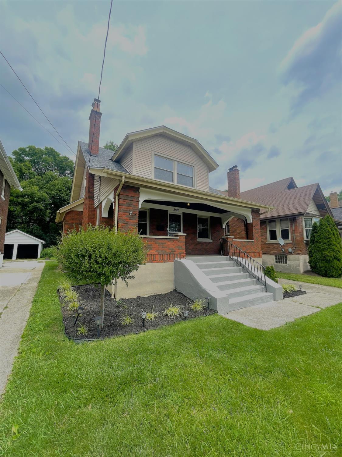3520 St Martins Place Property Photo 1