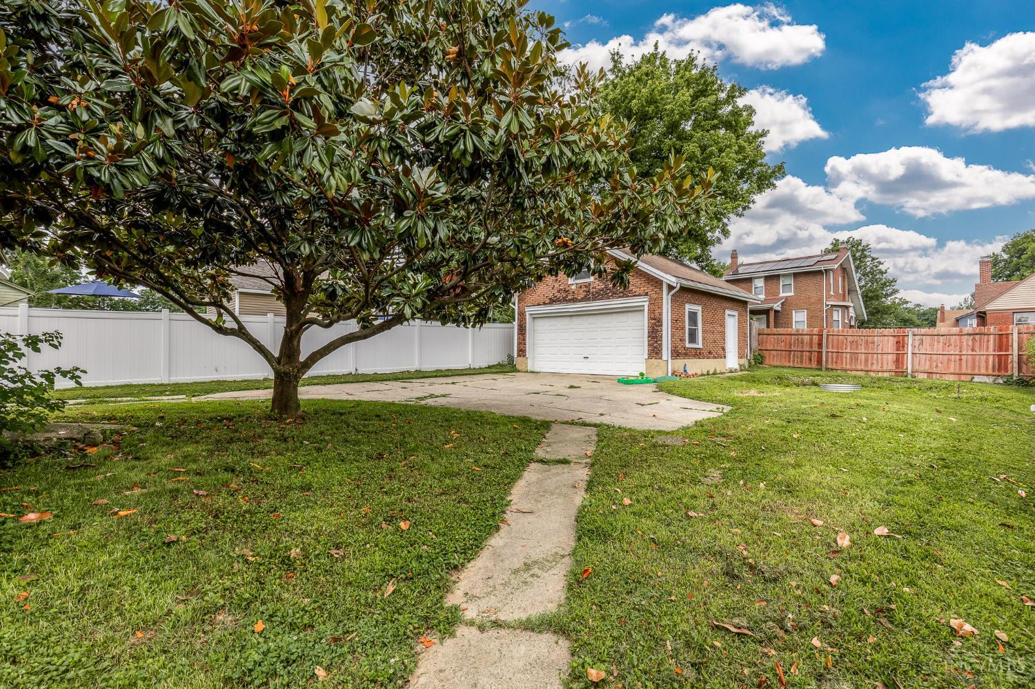 3662 Herbert Avenue Property Photo 28