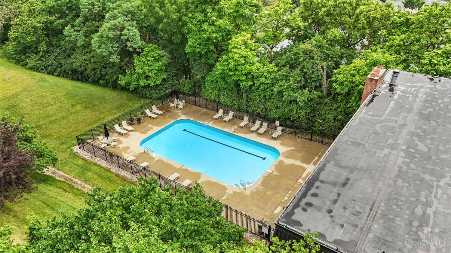 854 Rue De La Paix Property Photo 42