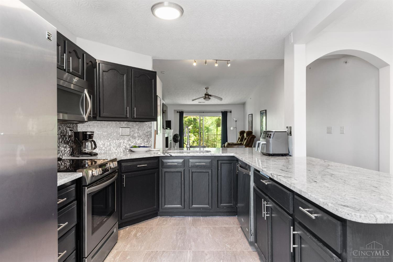 1507 Windwillow Trace Property Photo 4