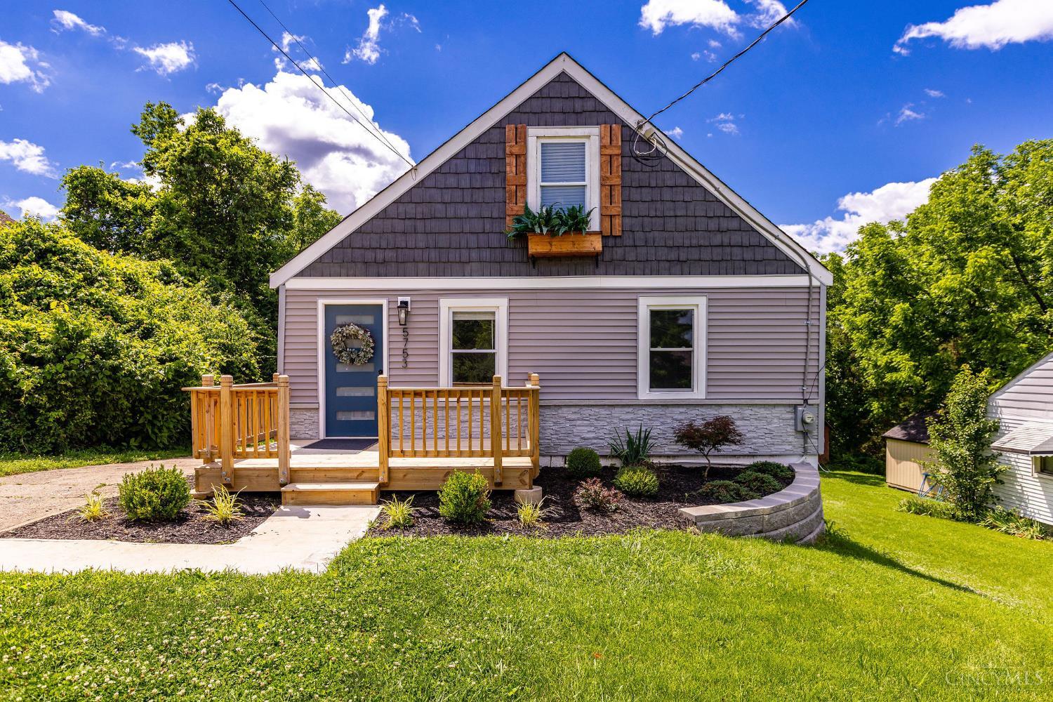 5753 Boomer Road Property Photo 1