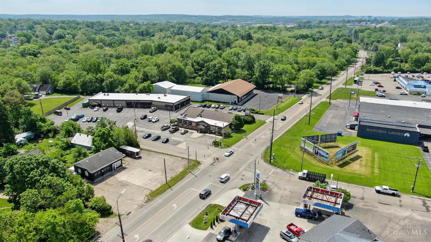 4500 Dixie Highway Property Photo 4