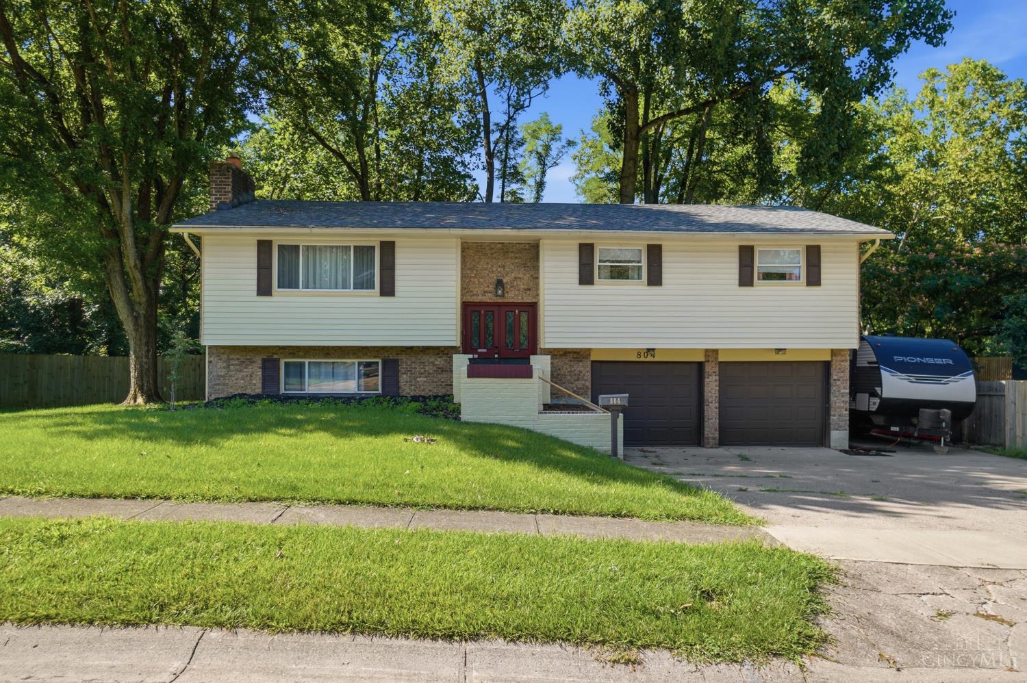 804 Victoria Drive Property Photo 6