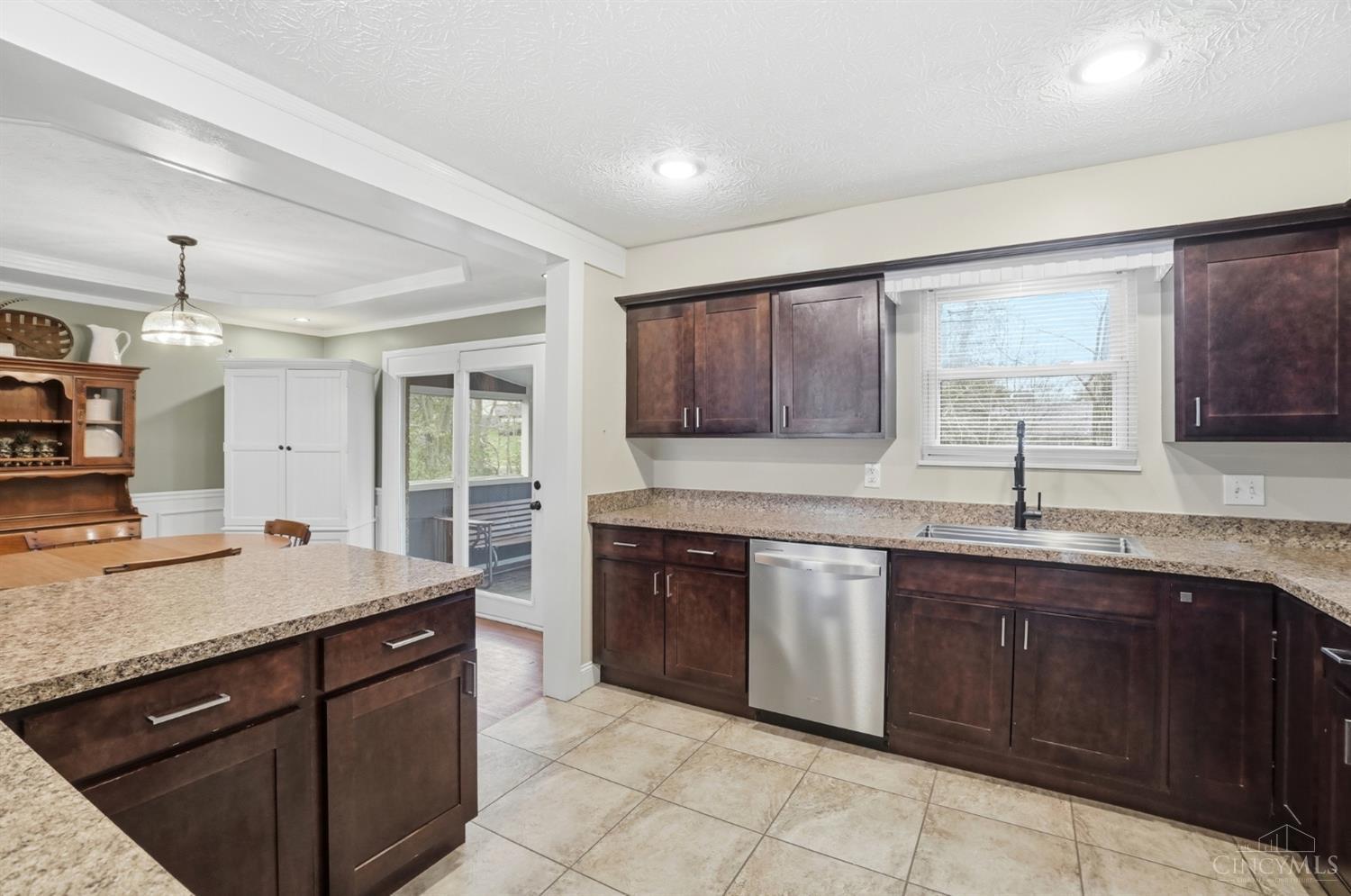 804 Victoria Drive Property Photo 18