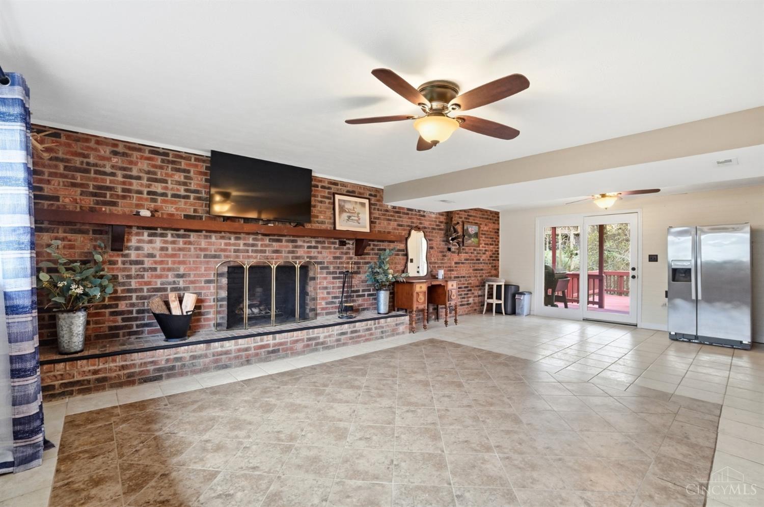 804 Victoria Drive Property Photo 39