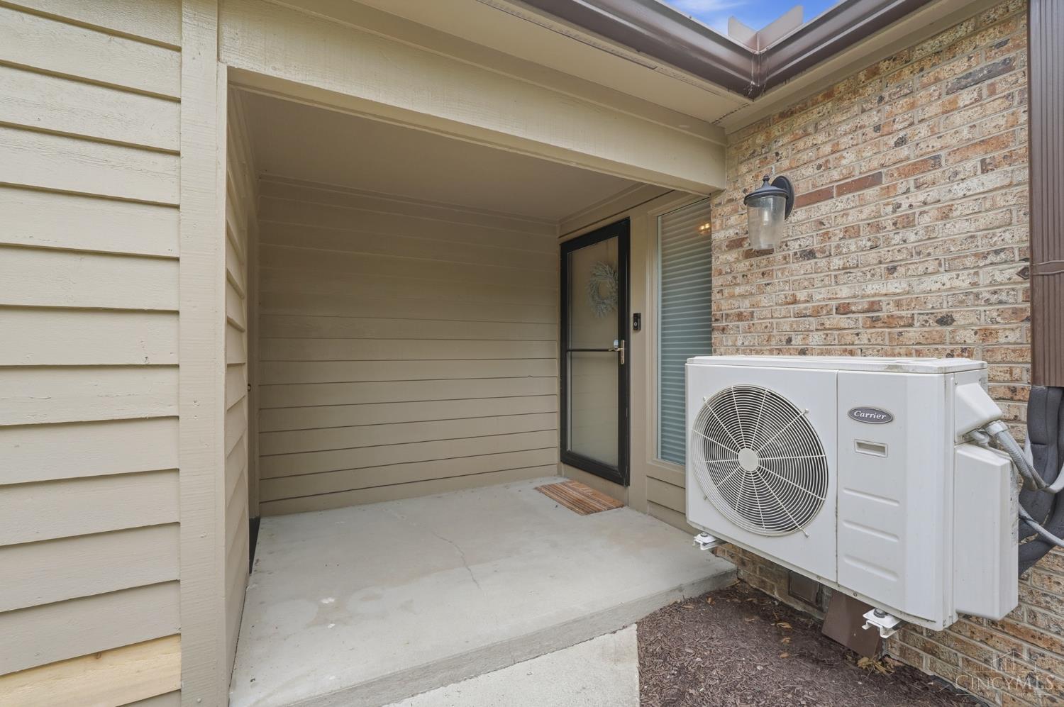 40 Rolling Hills Drive Property Photo 4