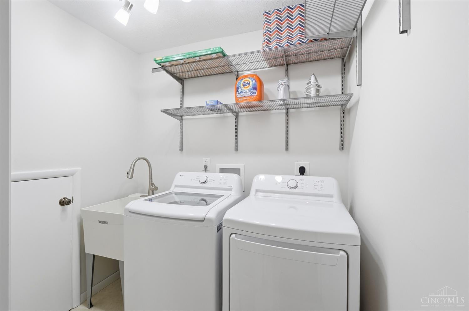40 Rolling Hills Drive Property Photo 20