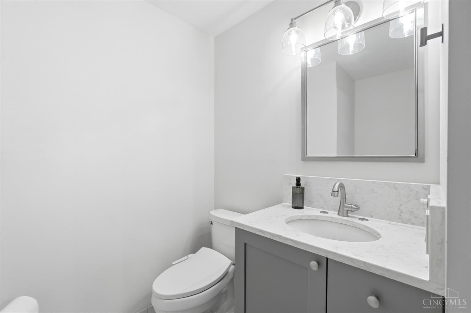 40 Rolling Hills Drive Property Photo 35