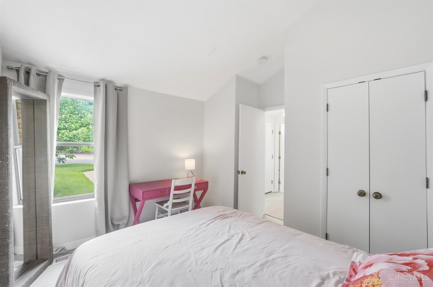 40 Rolling Hills Drive Property Photo 39