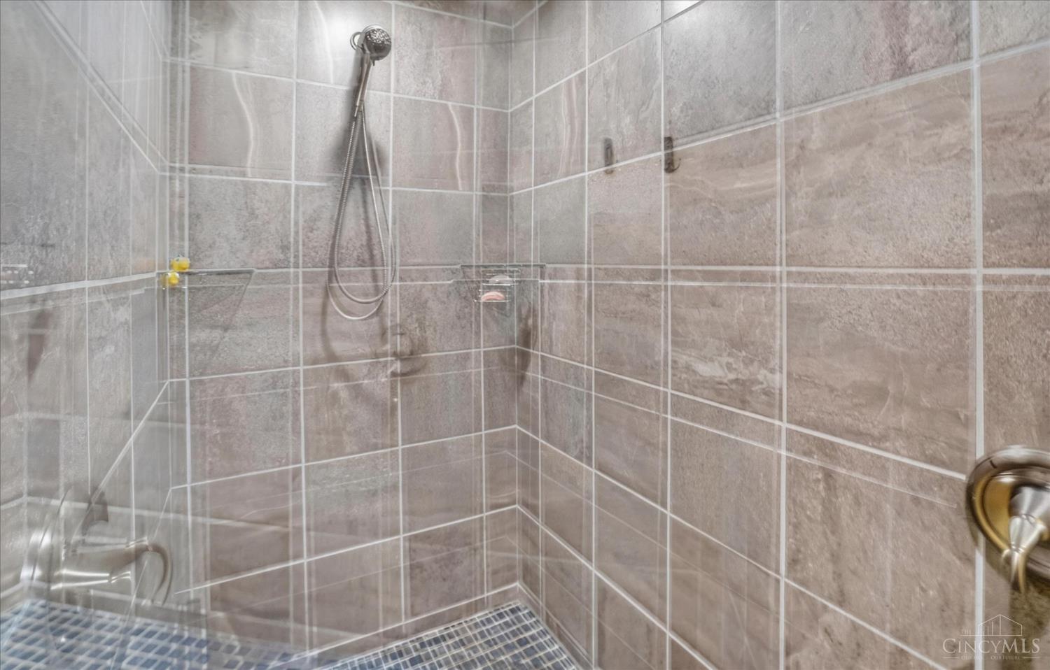 113 Springlake Avenue Property Photo 15