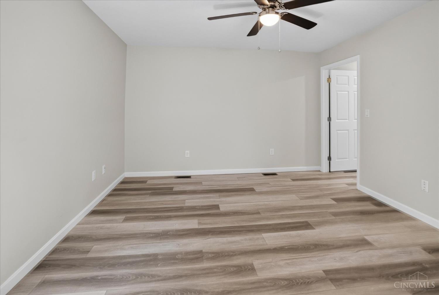 113 Springlake Avenue Property Photo 20