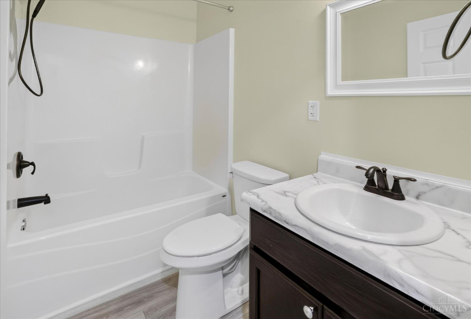 113 Springlake Avenue Property Photo 22