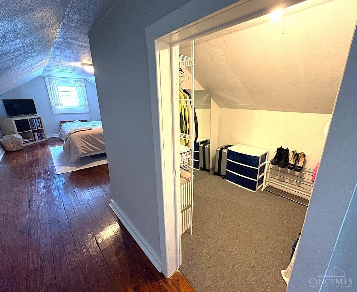 6934 Merwin Avenue Property Photo 20