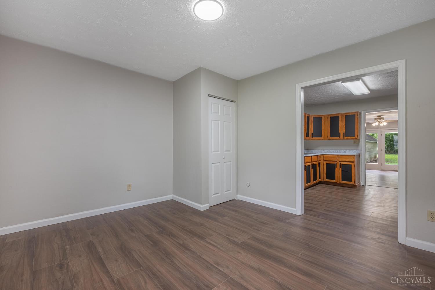 4015 Vannest Avenue Property Photo 4