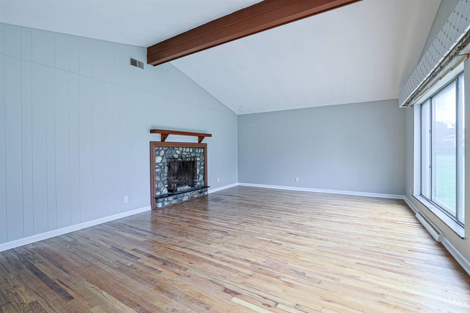 3432 Carol Ann Lane Property Photo 5