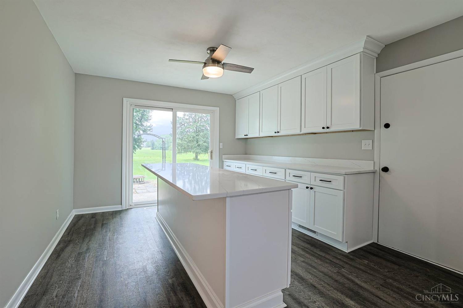 3432 Carol Ann Lane Property Photo 13