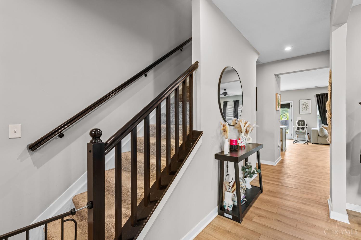 3388 Sunbeam Place Property Photo 4