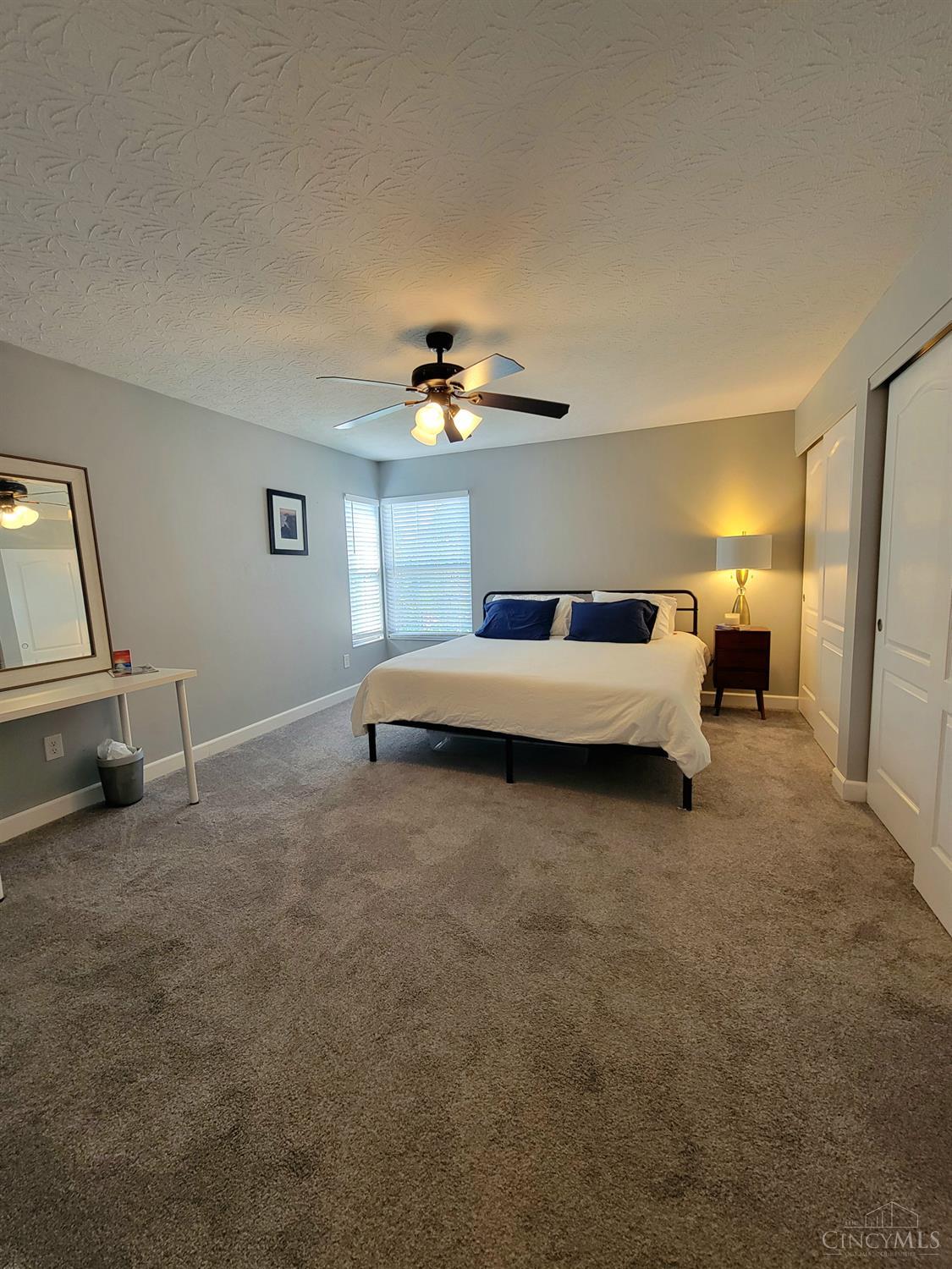 5892 Stonebridge Circle Property Photo 11