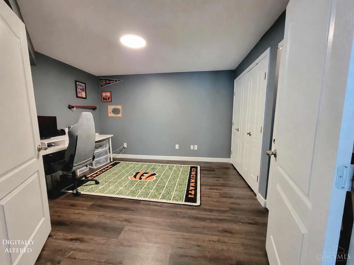 5892 Stonebridge Circle Property Photo 13
