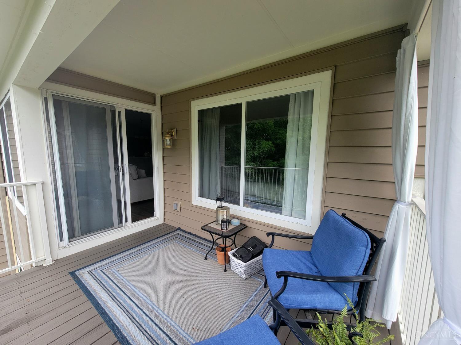5892 Stonebridge Circle Property Photo 15
