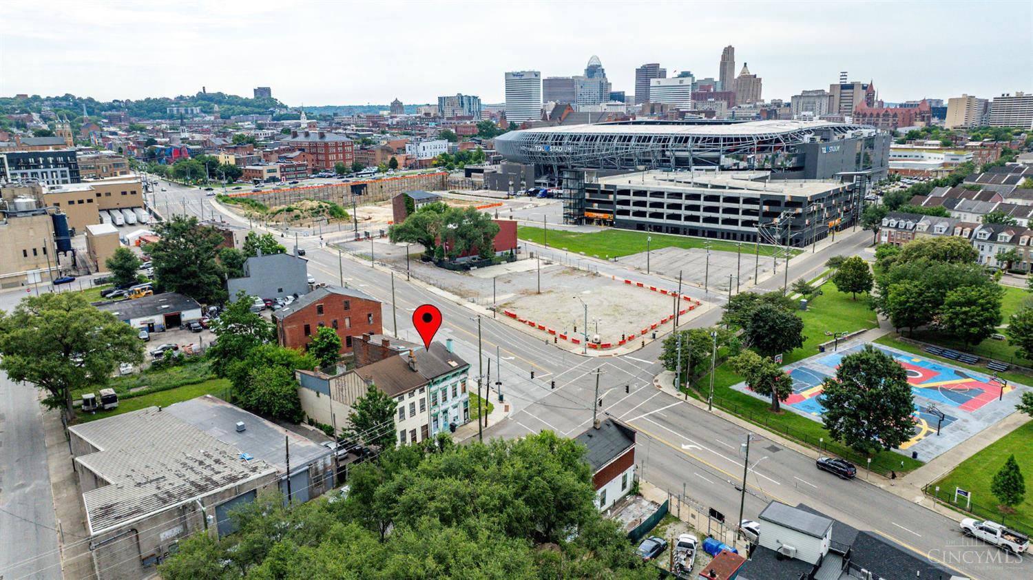 1602 John Street Property Photo 4