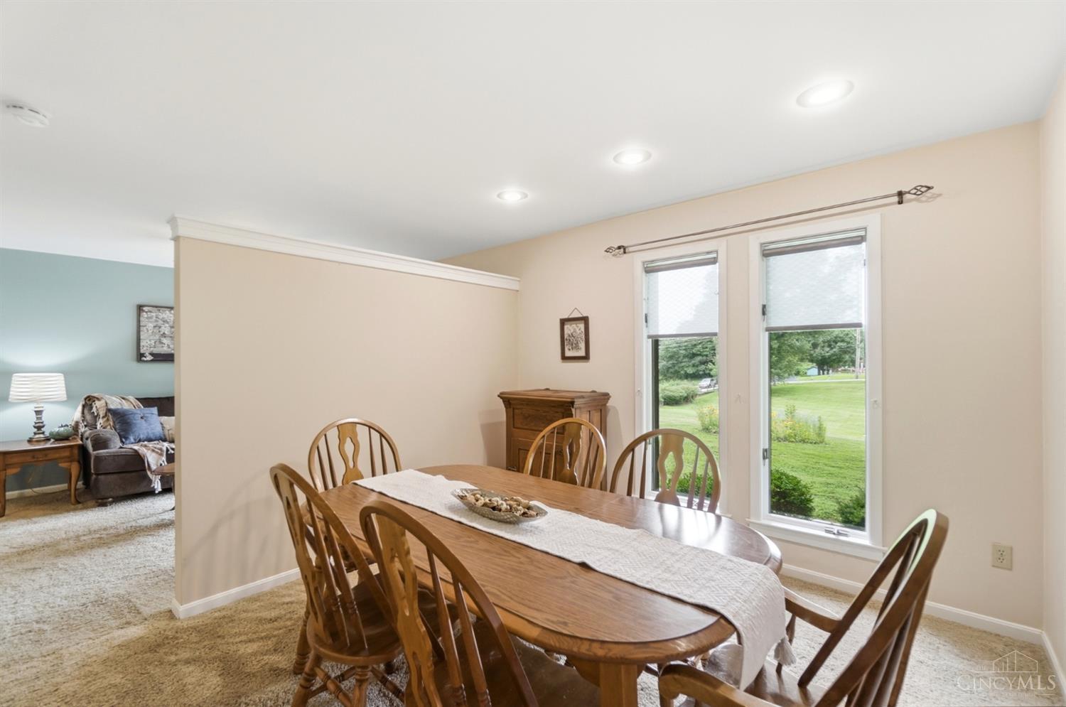 1460 Ebenezer Road Property Photo 11