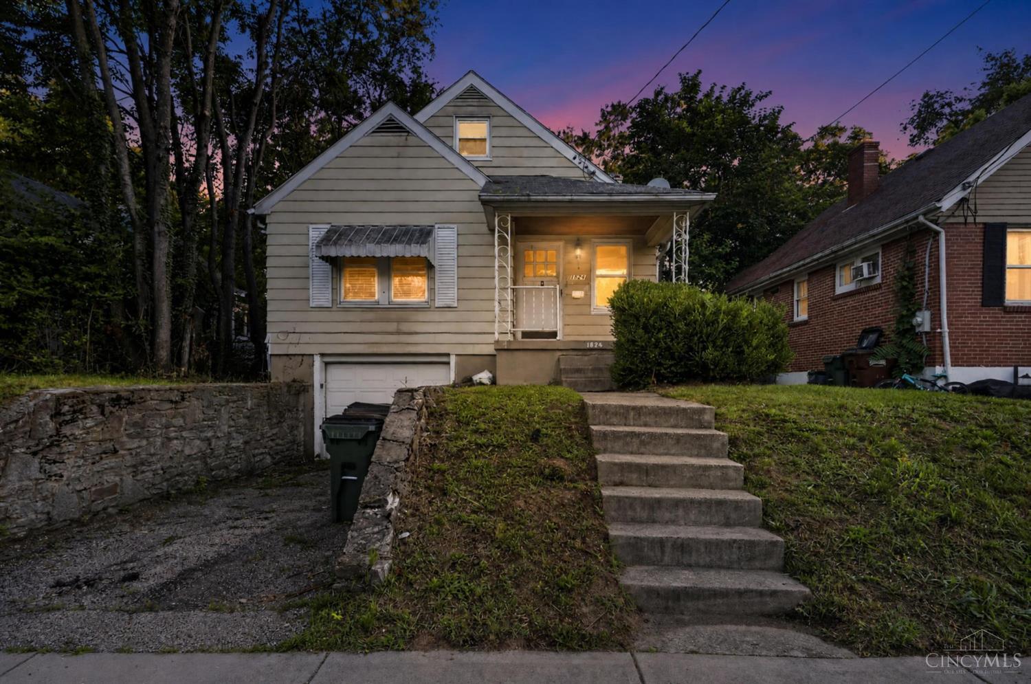 1824 Sterling Avenue Property Photo 1