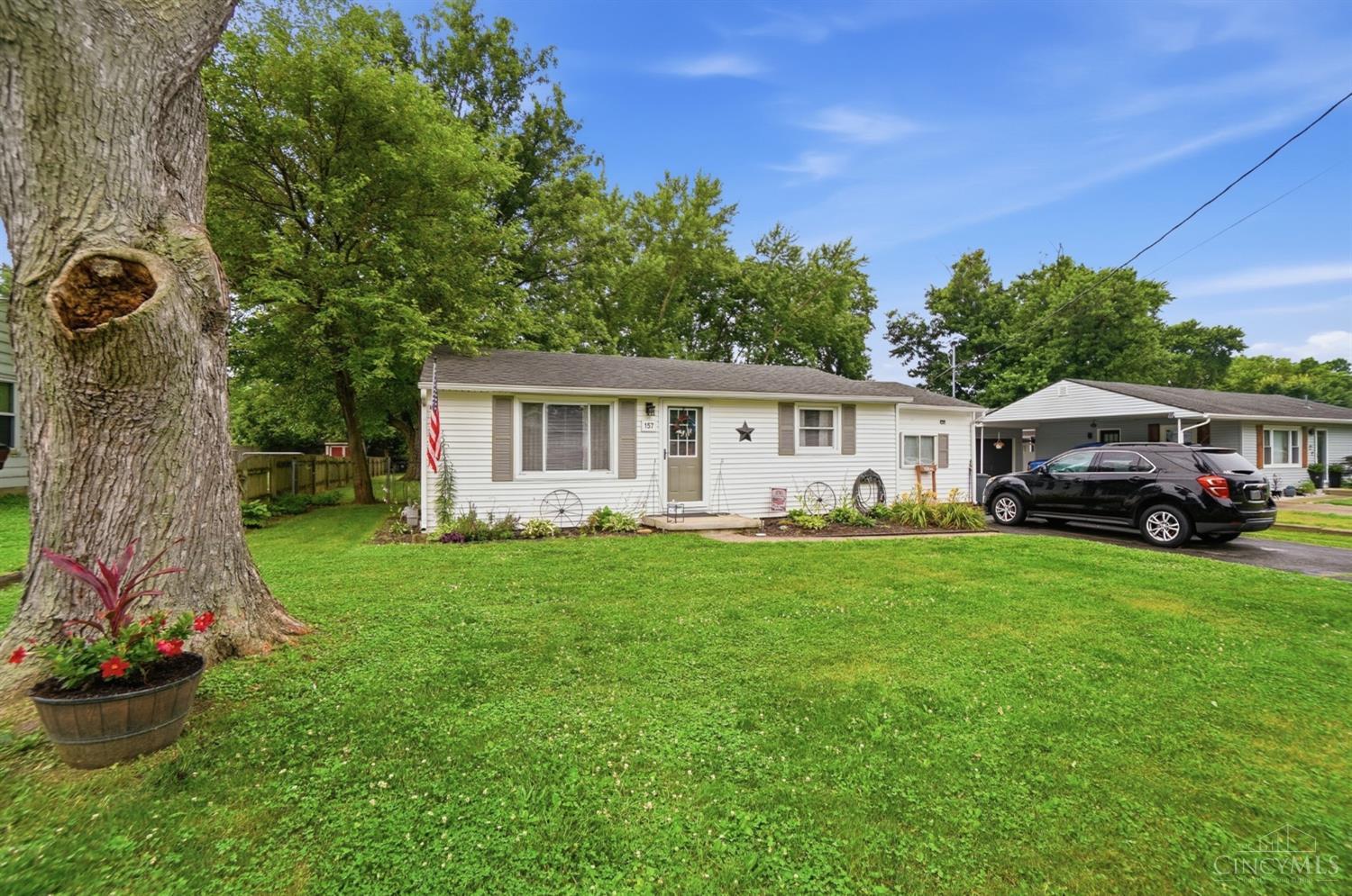 157 Montgomery Avenue Property Photo 3
