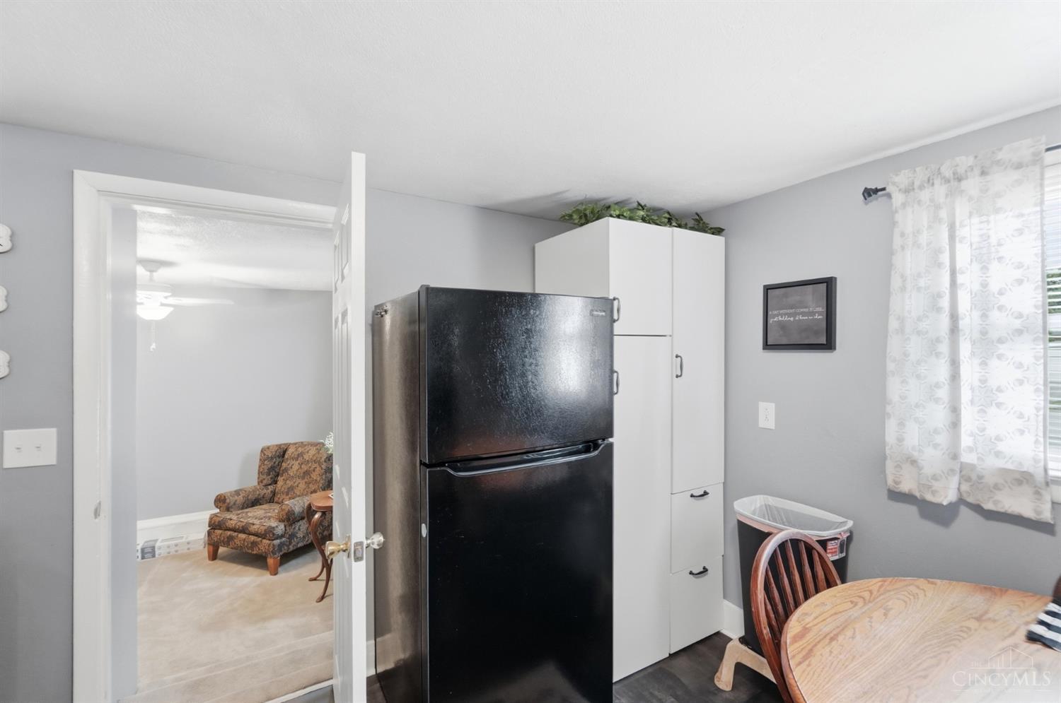157 Montgomery Avenue Property Photo 8