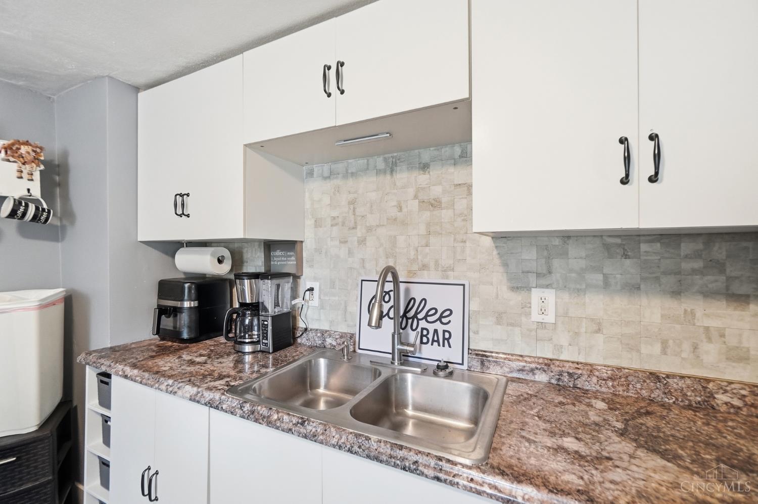 157 Montgomery Avenue Property Photo 10