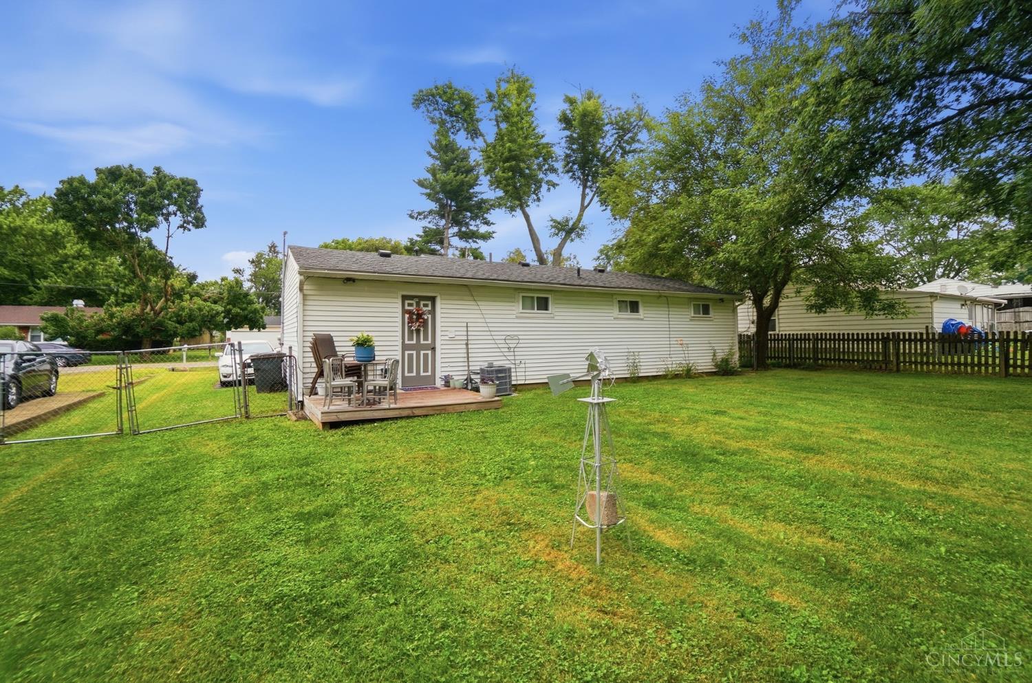 157 Montgomery Avenue Property Photo 18