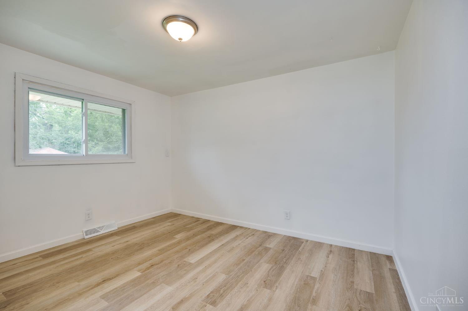 42 Stubbs Drive Property Photo 13