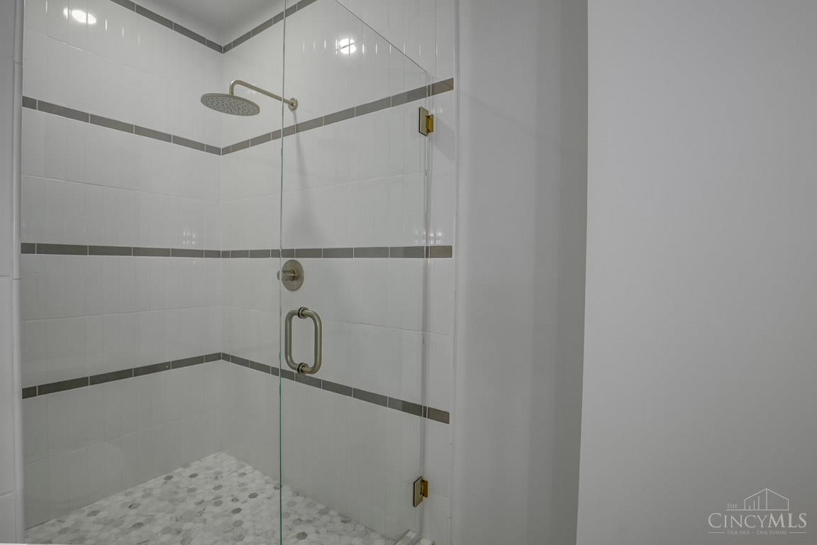 967 Windsor Street Property Photo 14