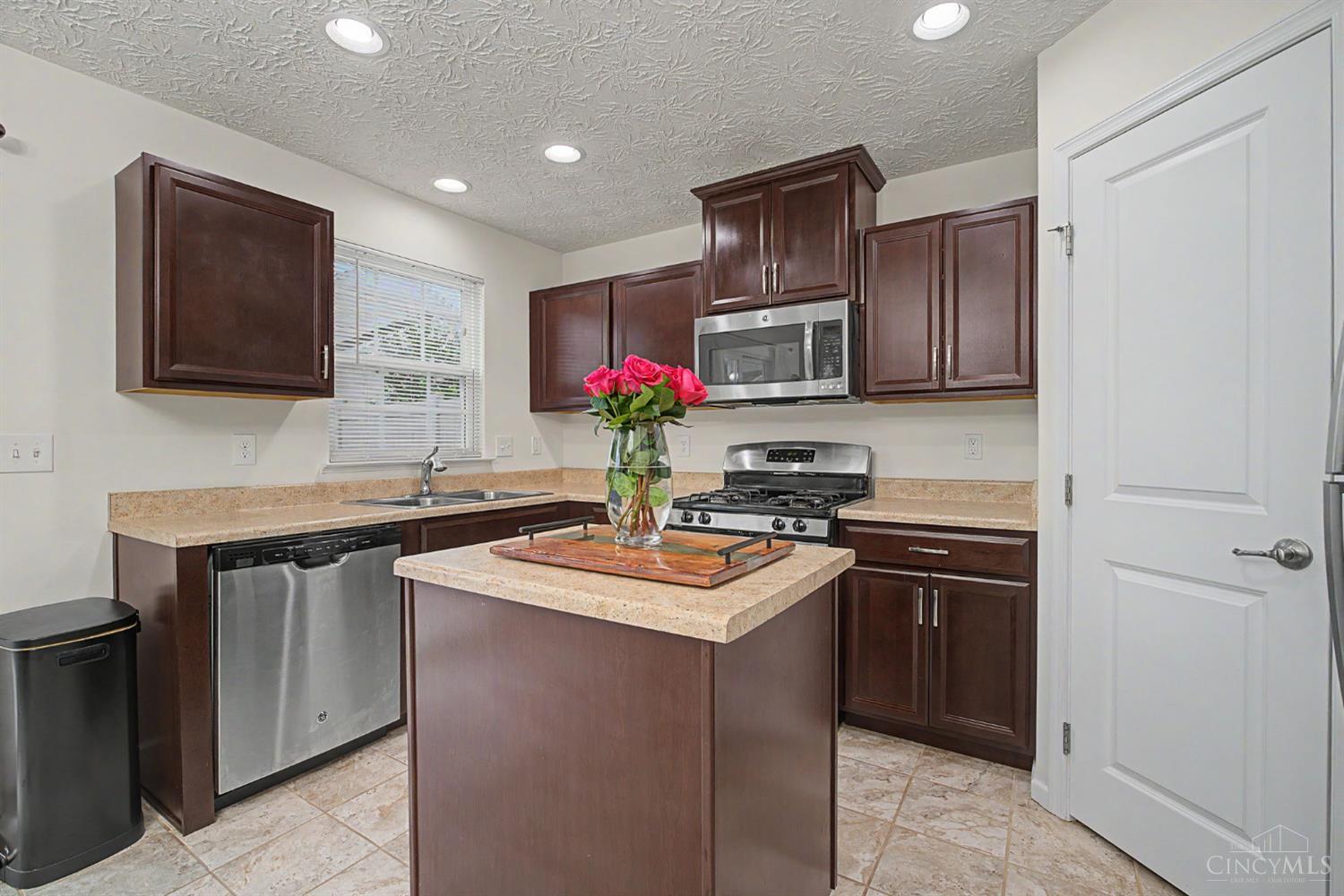 1408 Golden Eagle Drive Property Photo 21