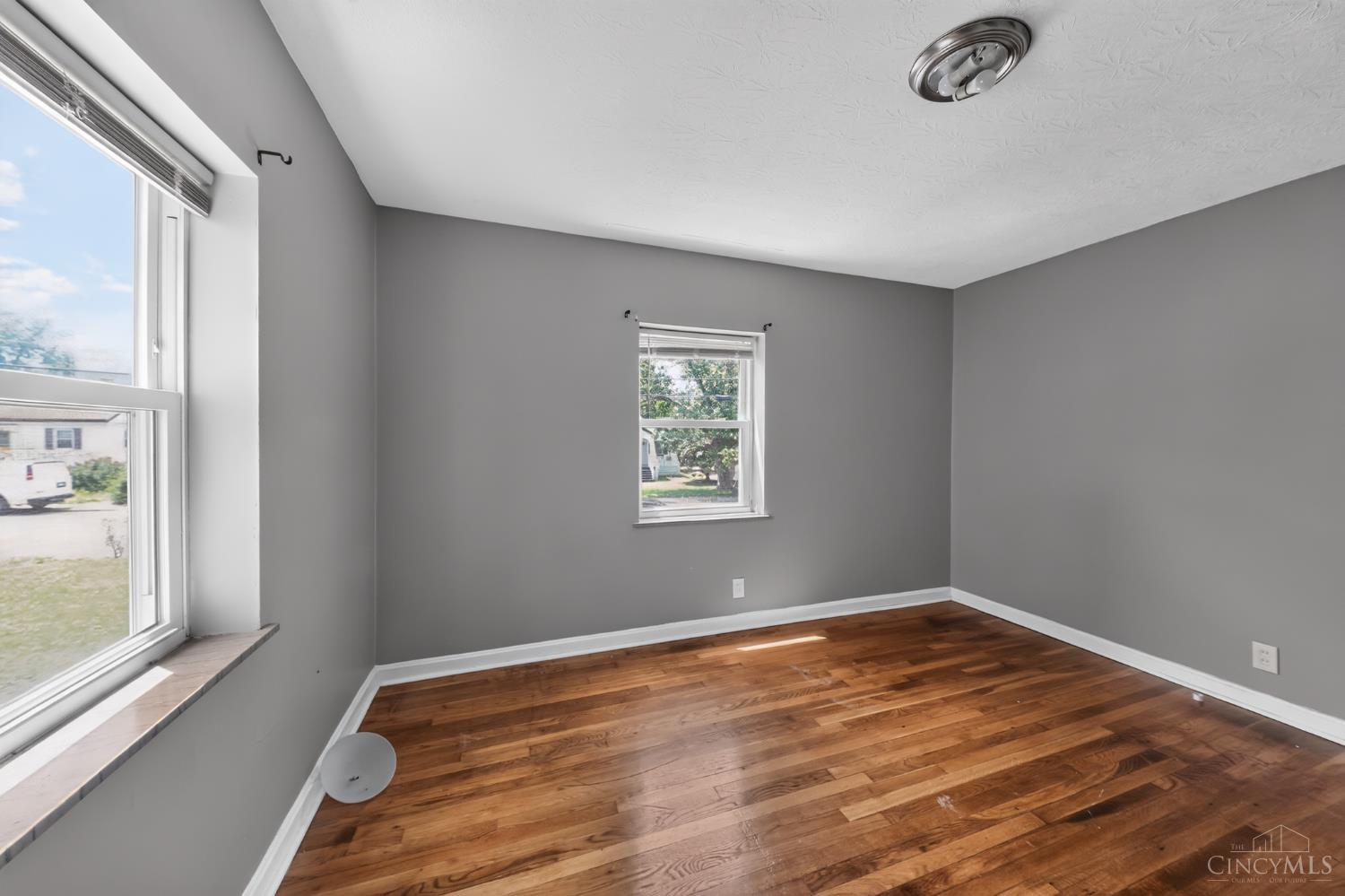 3746 Anioton Court Property Photo 6