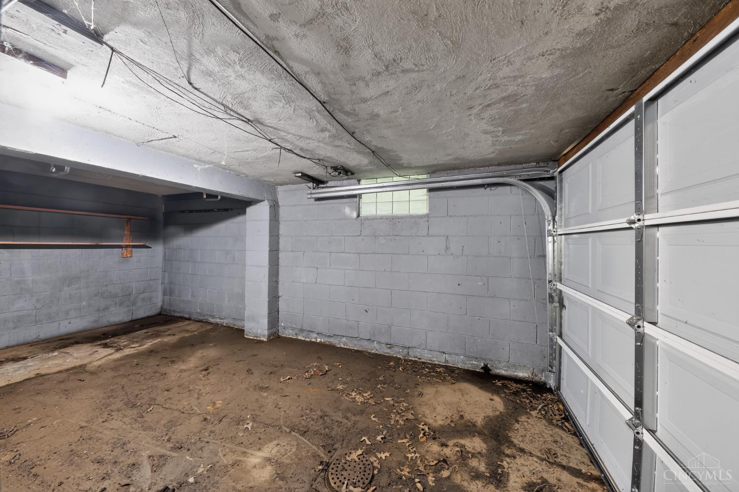 3746 Anioton Court Property Photo 14