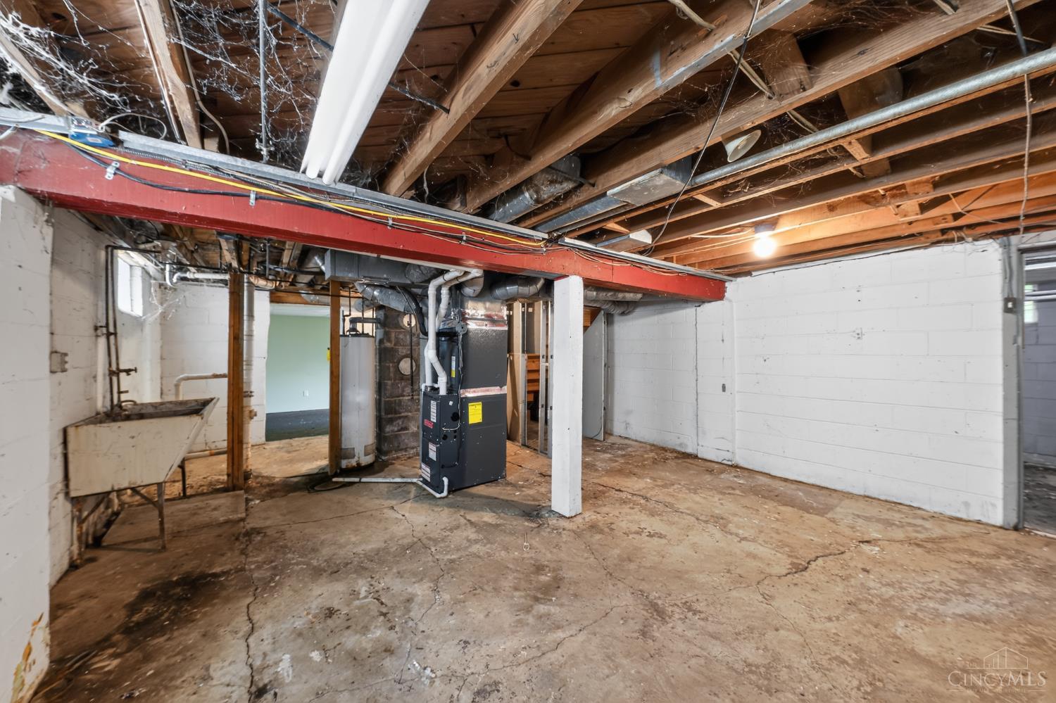 3746 Anioton Court Property Photo 16